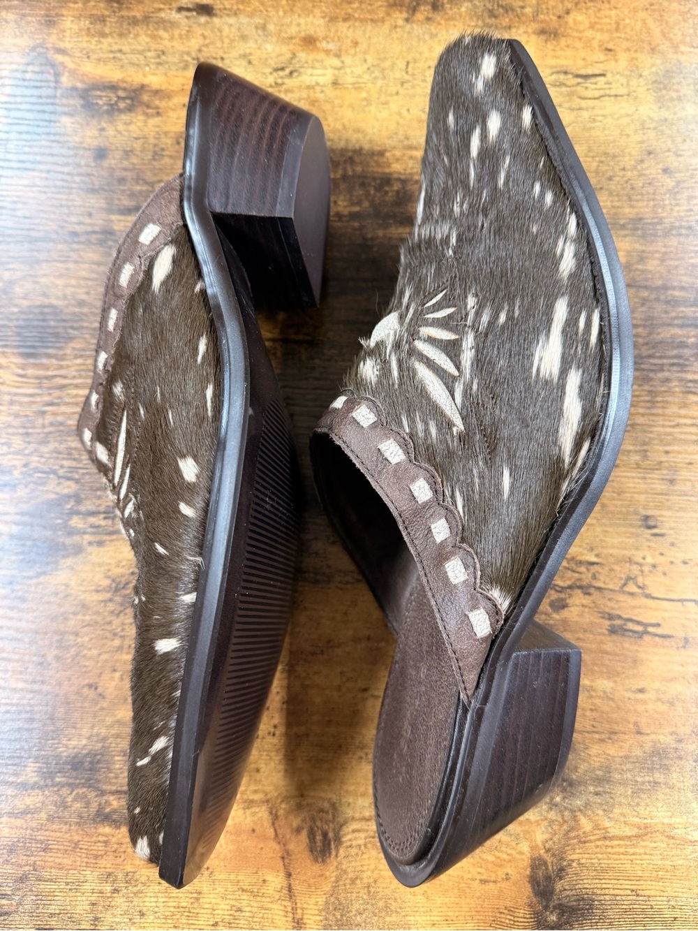 Women’s Brown Haircalf Embroidered Slip-On Mules - Picture 4 of 7